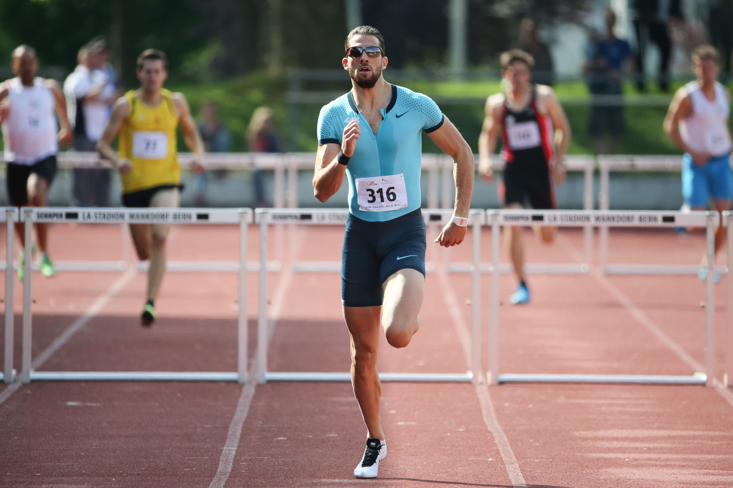 Bern, 16.05.2015, SVM Final Manner-Frauen Nat. A 2015, Kariem Hussein (SUI) 400m hurdles. (Daniel Mitchell/EQ Images)